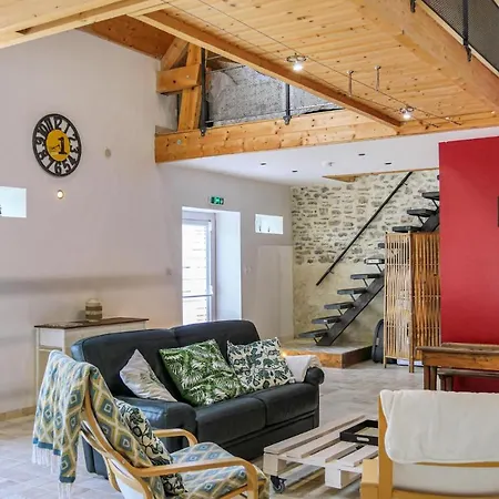 Stunning In With Kitchen *