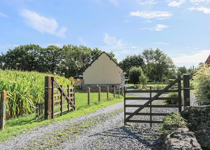 Ferienhaus 2 Bedroom Cozy In *